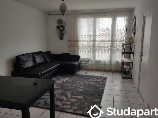 Chambre dans une colocation de 11m2