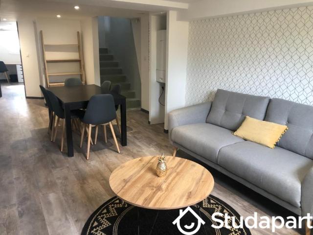 Chambre dans une colocation de 11m2