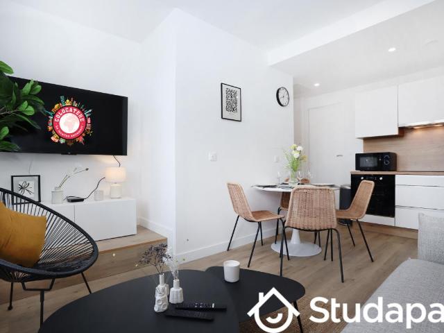 Chambre dans une colocation de 11m2