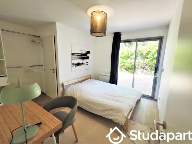 Chambre dans une colocation de 11m2