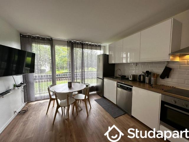 Chambre dans une colocation de 11m2