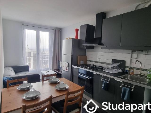 Chambre dans une colocation de 11m2
