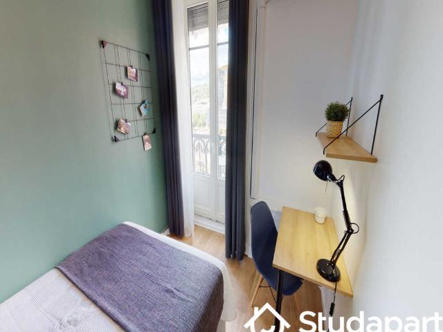 Chambre dans une colocation de 11m2