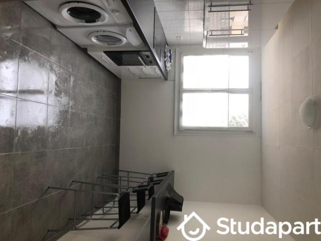 Chambre dans une colocation de 11m2