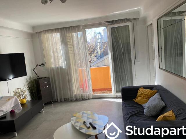 Chambre dans une colocation de 11m2