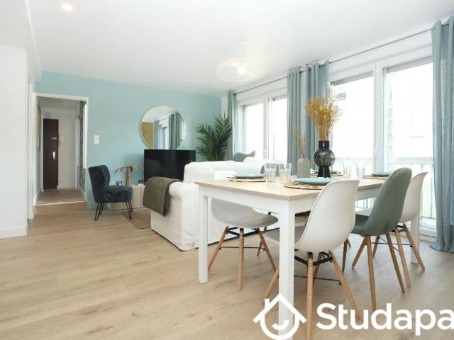 Chambre dans une colocation de 11m2