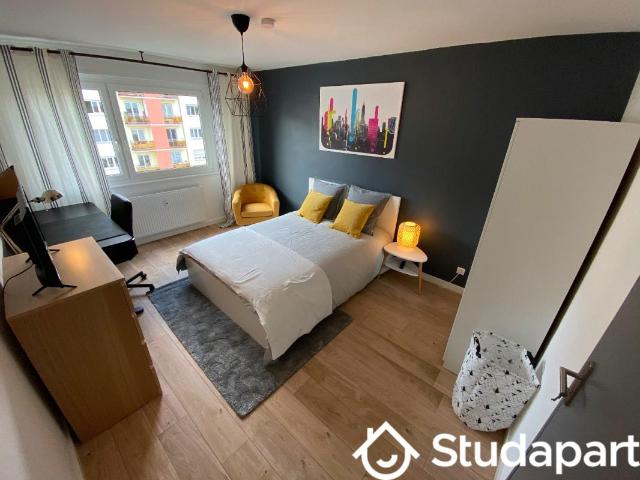 Chambre dans une colocation de 11m2