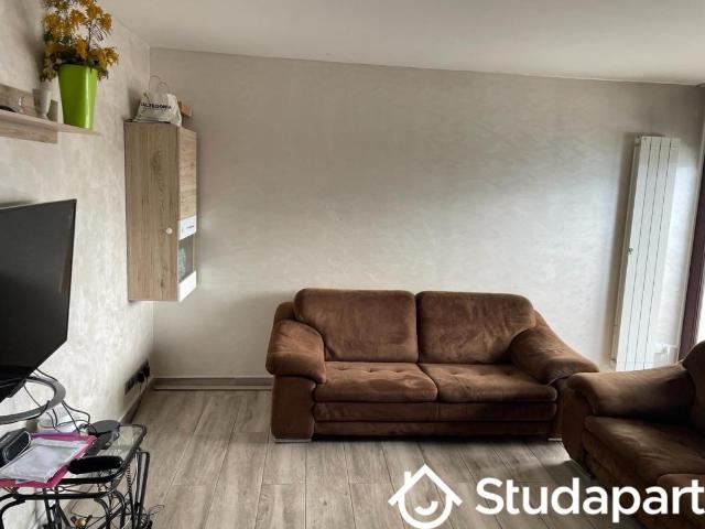 Chambre dans une colocation de 11m2