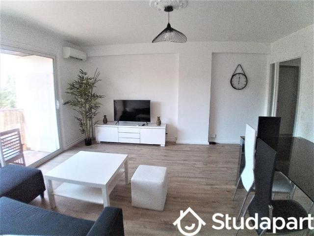 Chambre dans une colocation de 11m2