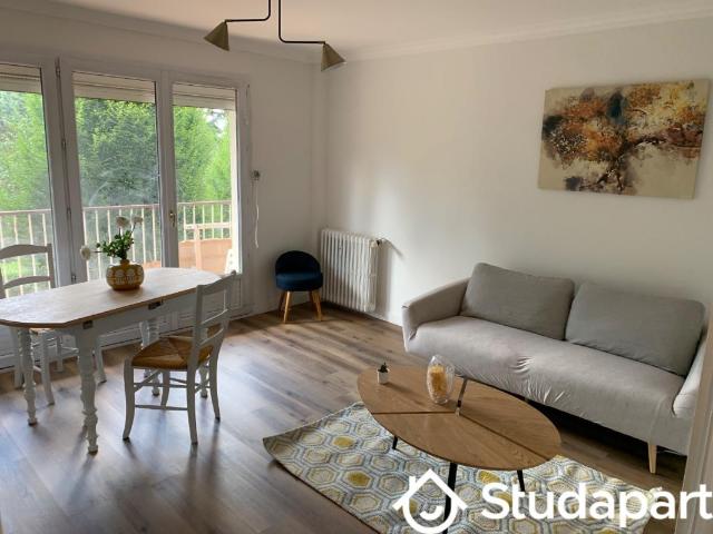Chambre dans une colocation de 11m2