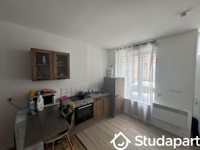 Chambre dans une colocation de 11m2