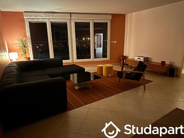 Chambre dans une colocation de 11m2