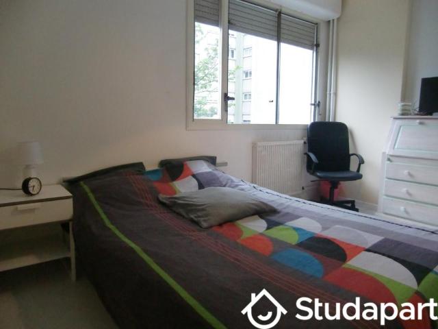Chambre dans une colocation de 11m2