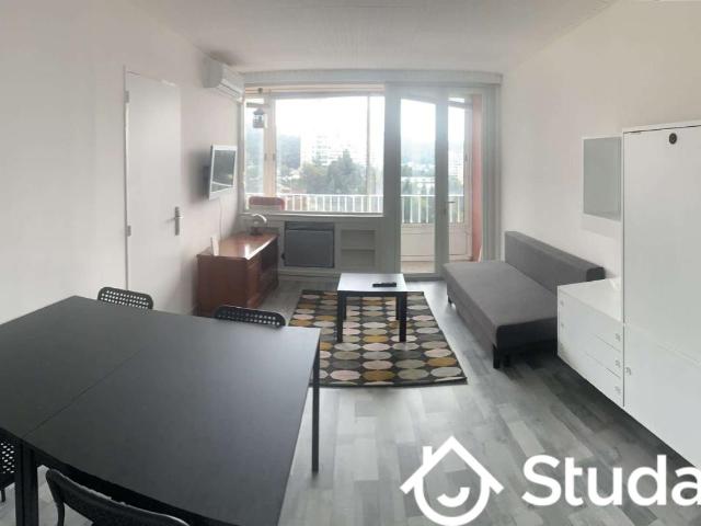 Chambre dans une colocation de 11m2