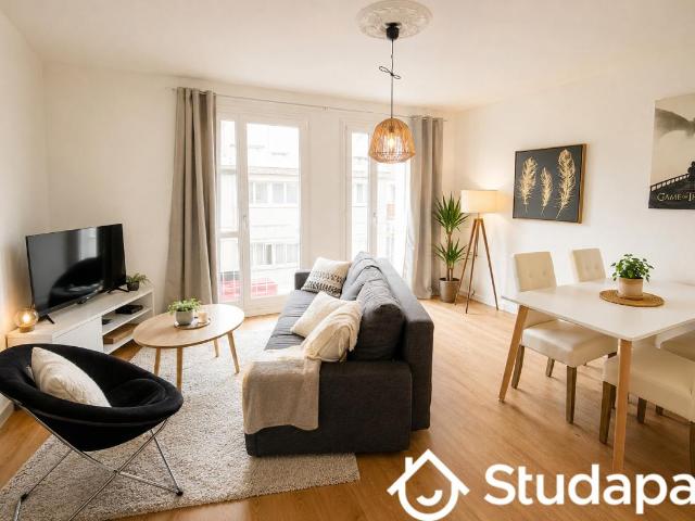 Chambre dans une colocation de 11m2