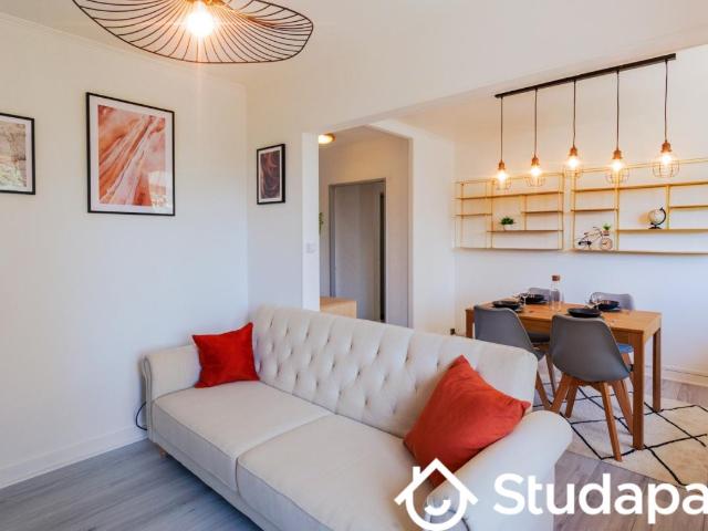 Chambre dans une colocation de 11m2