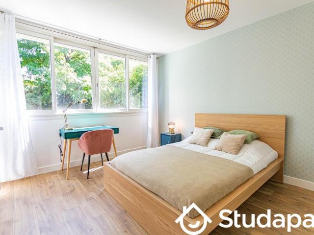 Chambre dans une colocation de 11m2