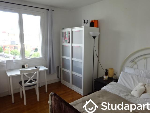 Chambre dans une colocation de 11m2