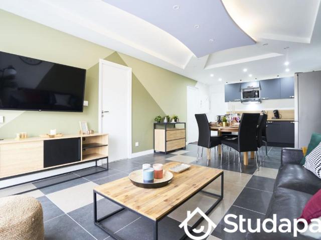 Chambre dans une colocation de 11m2