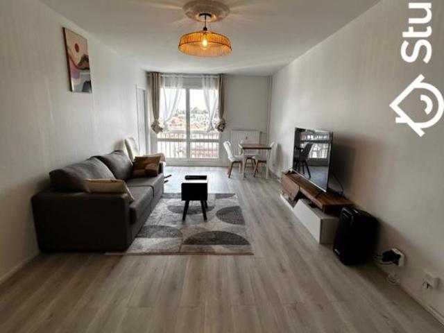 Chambre dans une colocation de 11m2