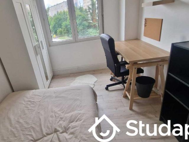 Chambre dans une colocation de 11m2