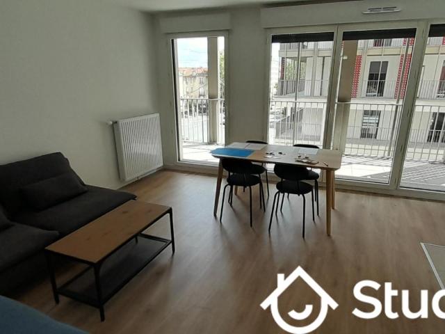 Chambre dans une colocation de 11m2