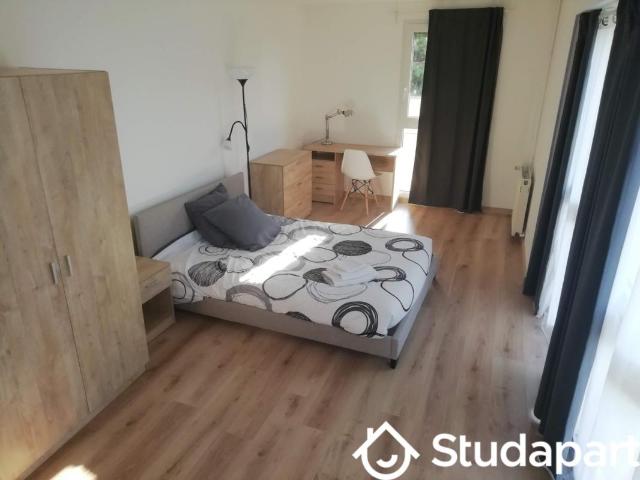 Chambre dans une colocation de 11m2