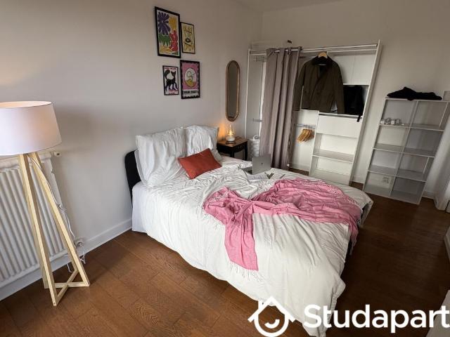 Chambre dans une colocation de 11m2