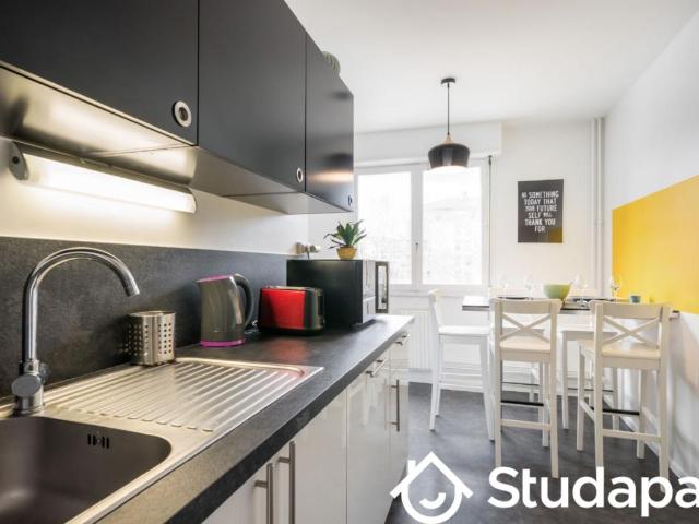Chambre dans une colocation de 11m2