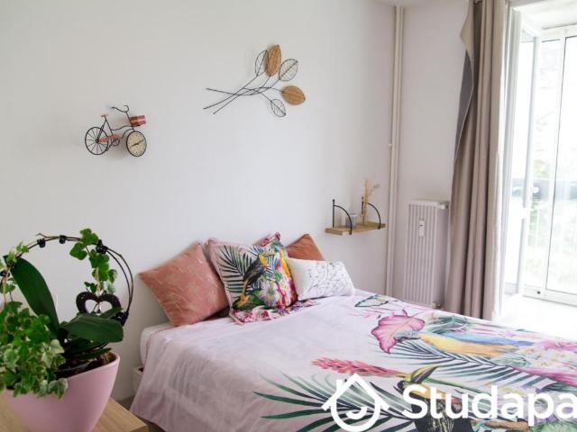 Chambre dans une colocation de 11m2