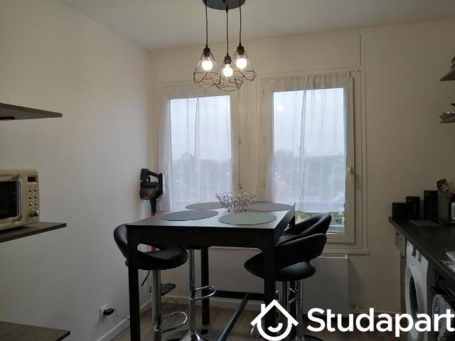 Chambre dans une colocation de 11m2