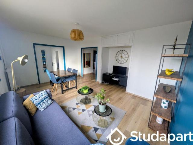 Chambre dans une colocation de 11m2
