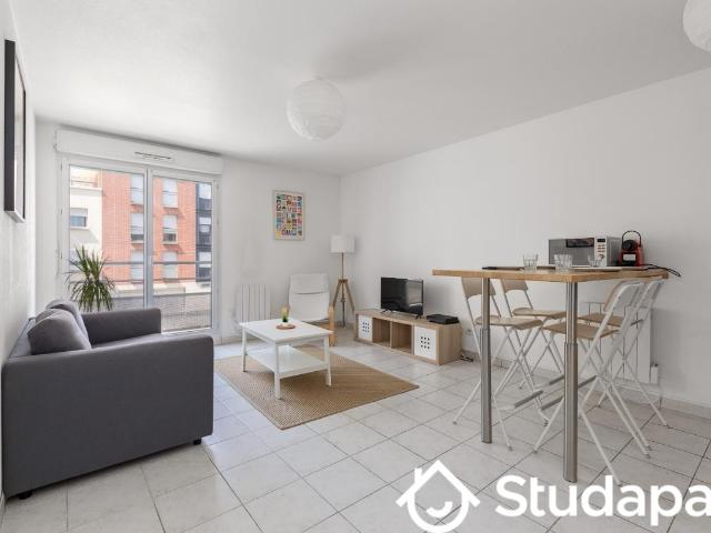 Chambre dans une colocation de 11m2