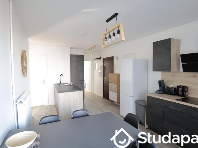 Chambre dans une colocation de 11m2