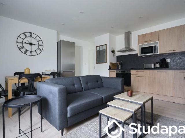 Chambre dans une colocation de 11m2