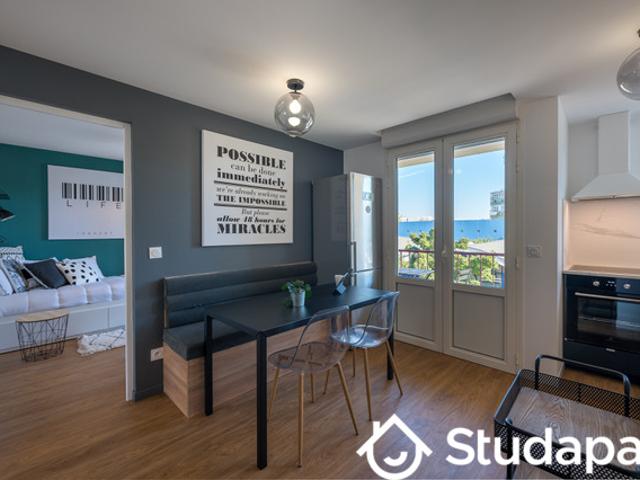 Chambre dans une colocation de 11m2