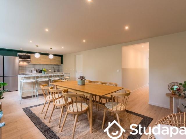 Chambre dans une colocation de 11m2