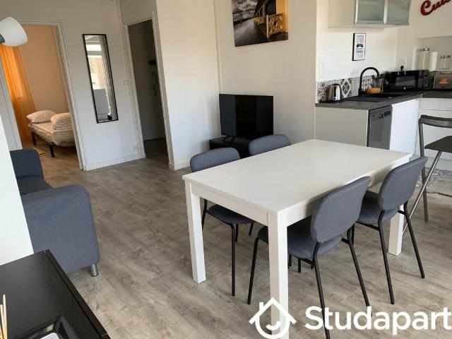 Chambre dans une colocation de 11m2