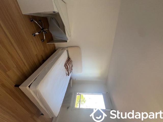 Chambre dans une colocation de 11m2
