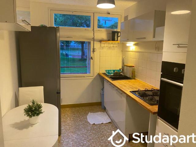 Chambre dans une colocation de 11m2