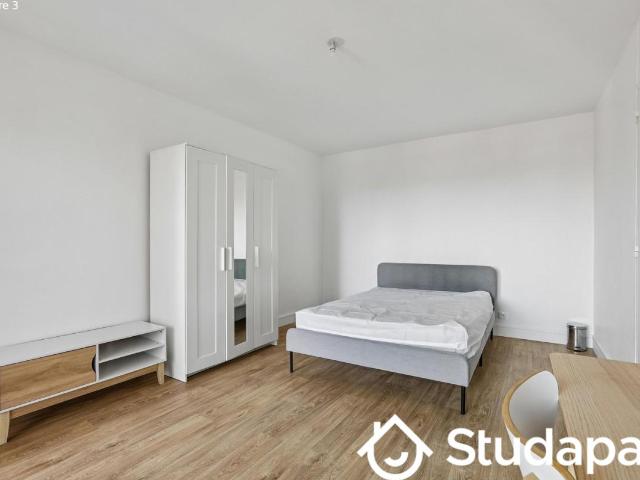Chambre dans une colocation de 123m2