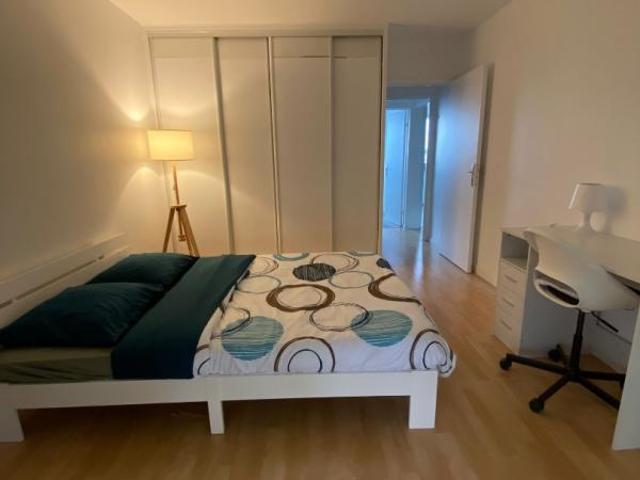 Chambre dans une colocation de 12m2