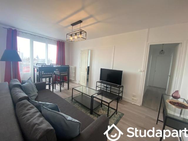 Chambre dans une colocation de 12m2