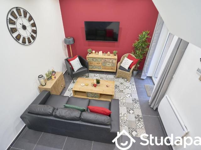 Chambre dans une colocation de 12m2