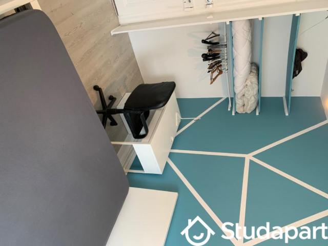 Chambre dans une colocation de 12m2