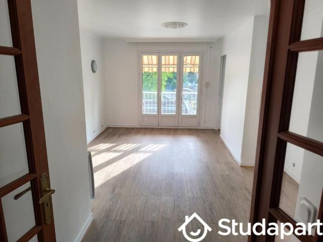 Chambre dans une colocation de 12m2