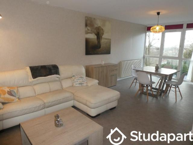 Chambre dans une colocation de 12m2
