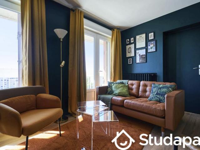 Chambre dans une colocation de 12m2