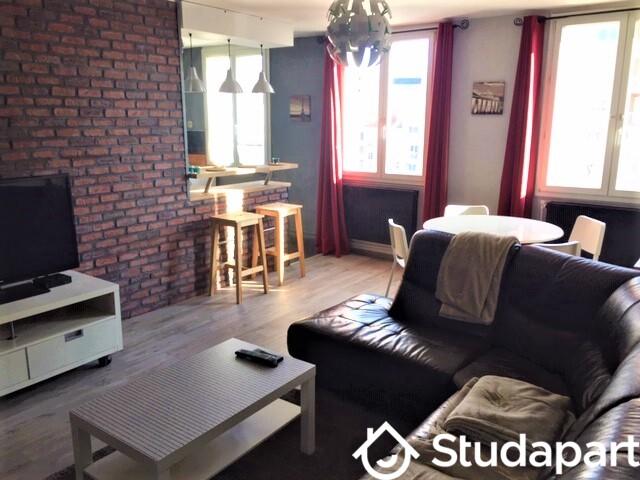 Chambre dans une colocation de 12m2