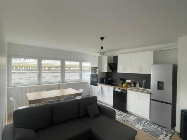 Chambre dans une colocation de 12m2